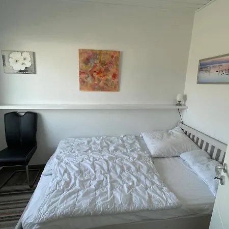 Gleich Hinterm Deich 4 Holiday home Friedrichskoog