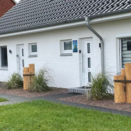 Gleich Hinterm Deich 4 Holiday home *