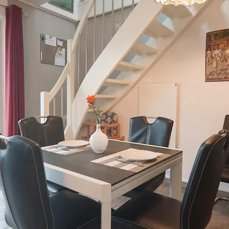 Gleich Hinterm Deich 4 Holiday home Friedrichskoog