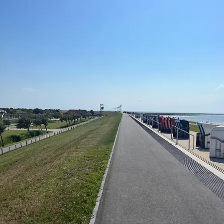 Holiday home Gleich Hinterm Deich 4 Friedrichskoog